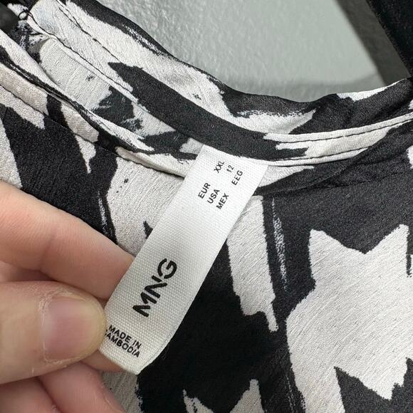 MNG Mango Women's Retro Glam Houndstooth Blouse - Size 12 - Preppy Long Sleeve - Picture 4 of 6